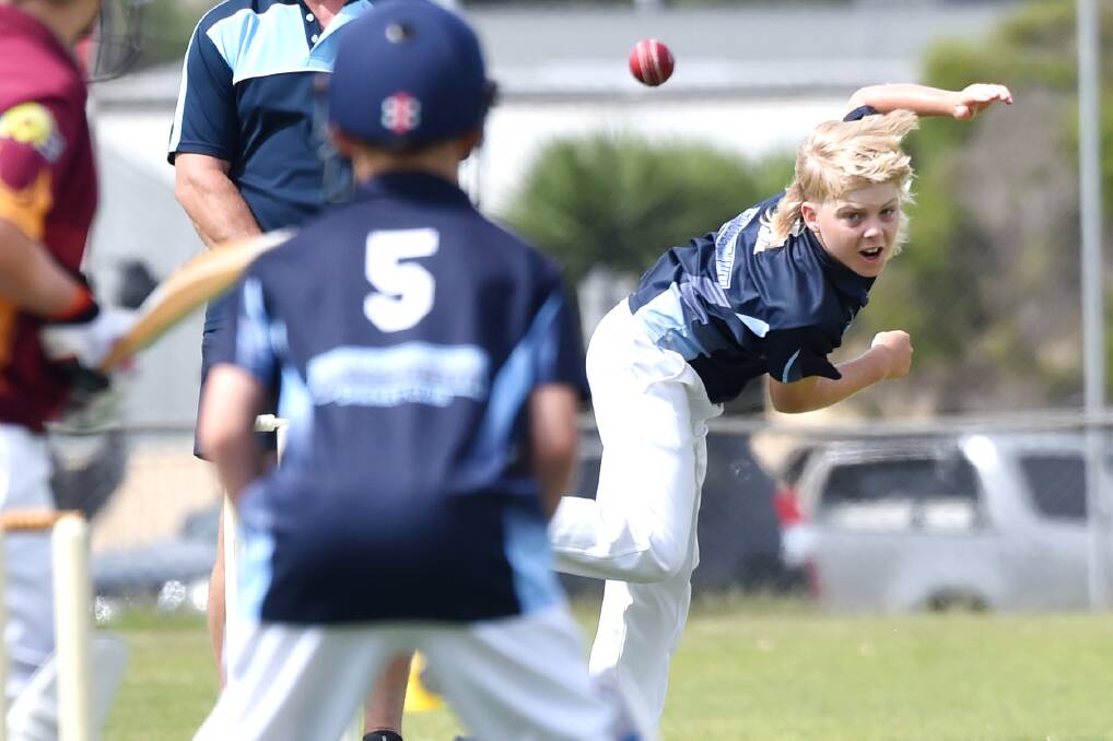 Eaglehawk under-12 bowler Harry Miller sends down a delivery against Maiden Gully. Picture: DARREN HOWE