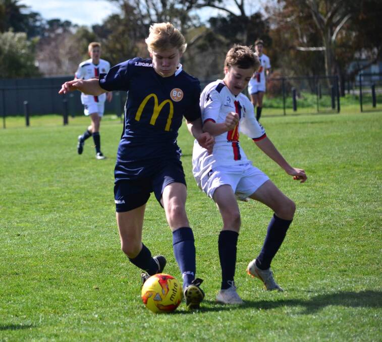Jack Neilson-Bridgfoot wins the ball for Bendigo City. Picture: CONTRIBUTED