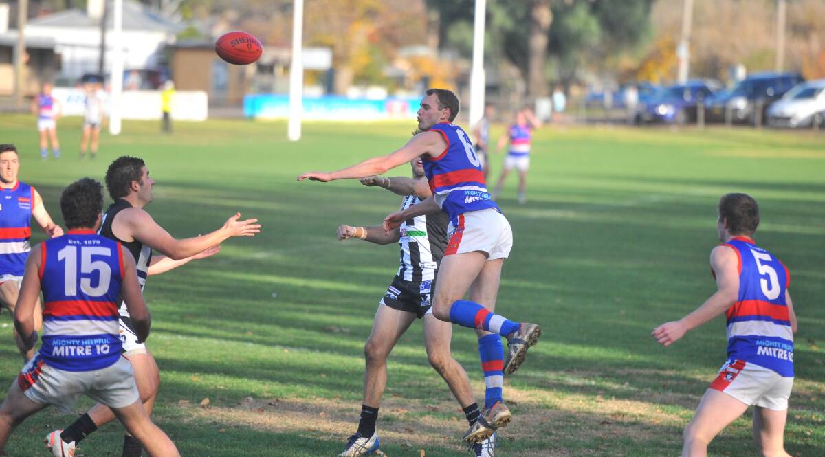 Anthony Belcher in the ruck against the Castlemaine Magpies.