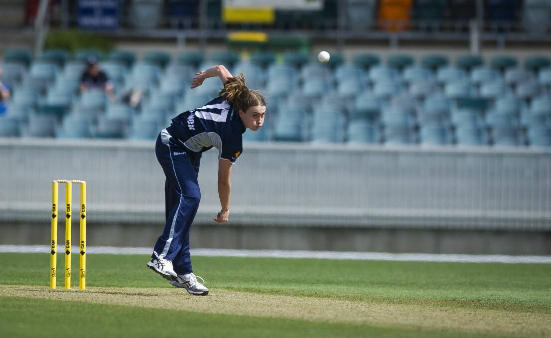 Tayla Vlaeminck in action for Victoria.