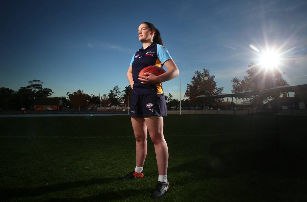 SPOTLIGHT: Kate Douglass' great season with the Bendigo Pioneers has earned her a place in the Vic Country under-18 squad and a VFLW contract. Picture: GLENN DANIELS 