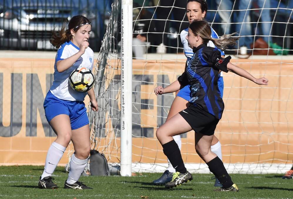 Strathdale scored a hard-fought 3-1 win over Eaglehawk in Saturday's women's match at the QEO. Picture: DARREN HOWE