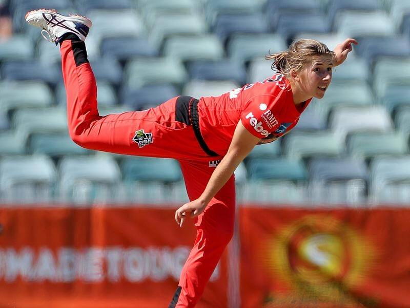 Georgia Wareham suffered a knee injury in the Melbourne Renegades' WBBL loss to Adelaide.