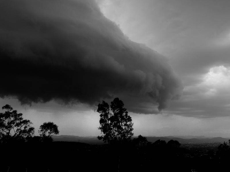 Severe thunderstorms have developed in the Gascoyne and Central West districts of WA. (Dan Peled/AAP PHOTOS)