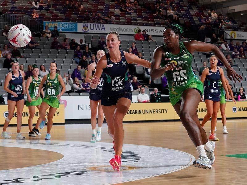Emily Mannix (l) and Jhaniele Fowler (r) will do battle in Super Netball's grand final on Sunday.