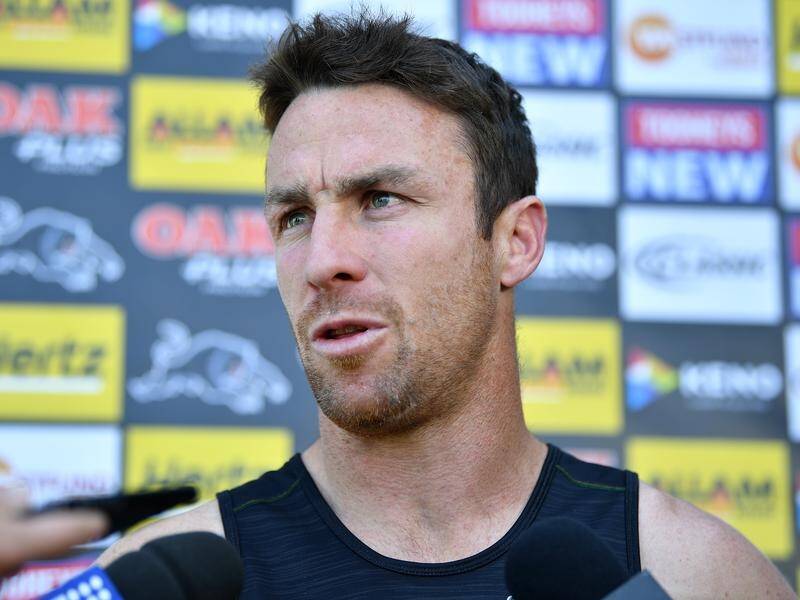 James Maloney steered Catalans Dragons to a win with his penalty and seven conversions.