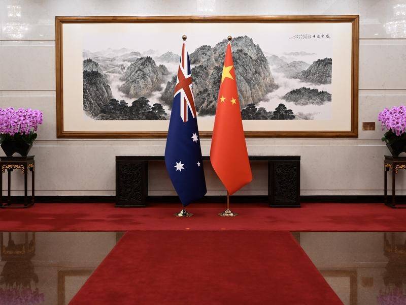 There are calls for certainty on Australian trade with China before the prime minister's visit. (Lukas Coch/AAP PHOTOS)