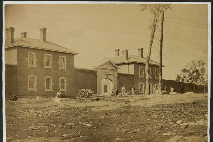Bendigo Jail, in 1861, when construction of the facility was still under way. Photo: Benjamin Batchelder / Courtesy State Library