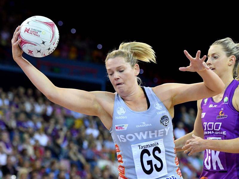 Diamonds shooter Caitlin Thwaites has departed the struggling Collingwood Super Netball franchise.
