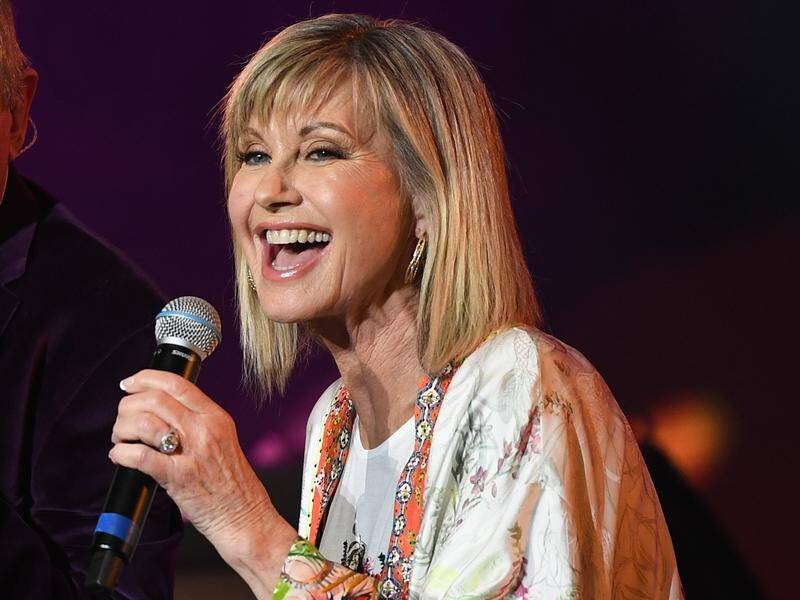 Australian singer Olivia Newton-John has been recognised for her contribution to music in Japan.