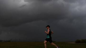 Parts of eastern Australia are due to receive more than 50mm of rain in just a few hours. (Dean Lewins/AAP PHOTOS)