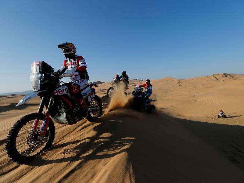 India's CS Santosh, seen here on the Dakar Rally's second stage, is in hospital after a big crash.