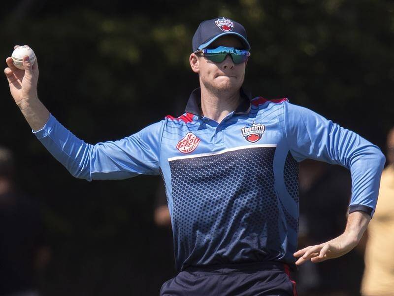 Australian cricketer Steve Smith has signed with Barbados Tridents for the Caribbean Premier League.