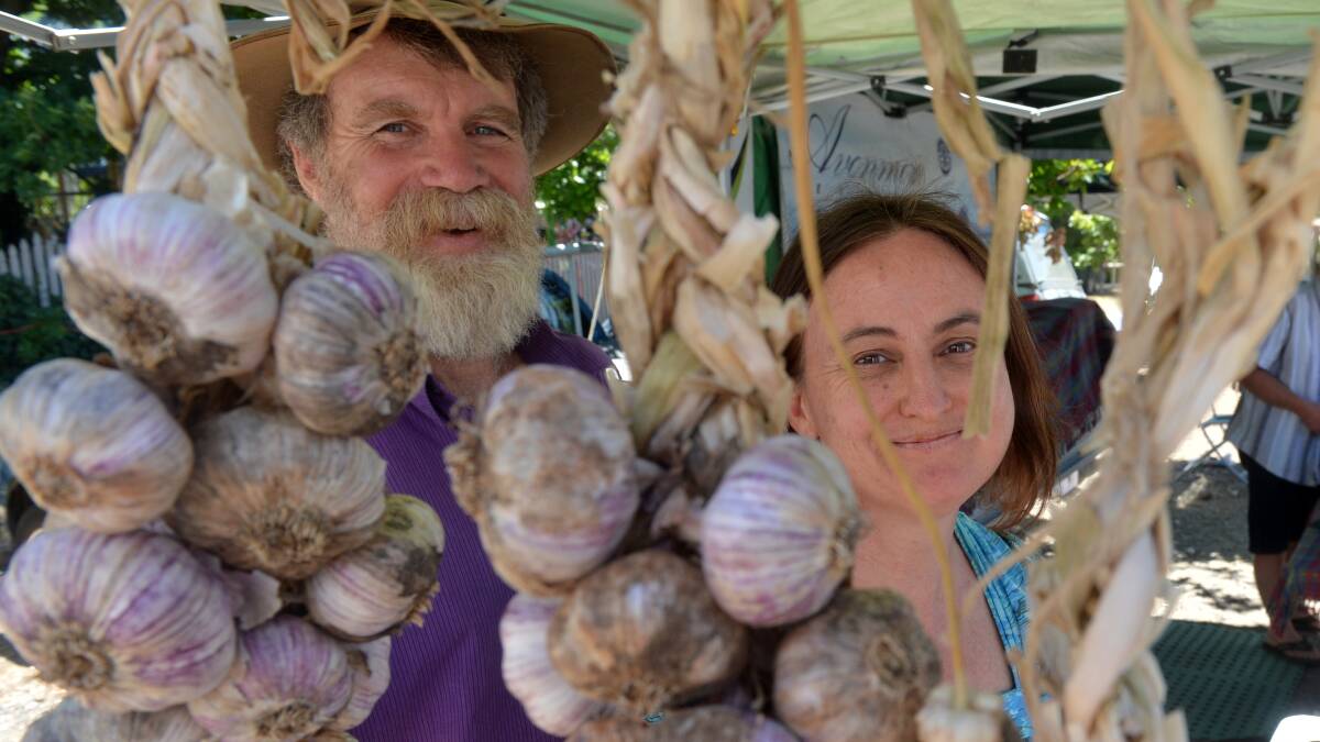 Peter Yates and Sue McLeod of Nuggetty Garlic
Picture: BRENDAN McCARTHY