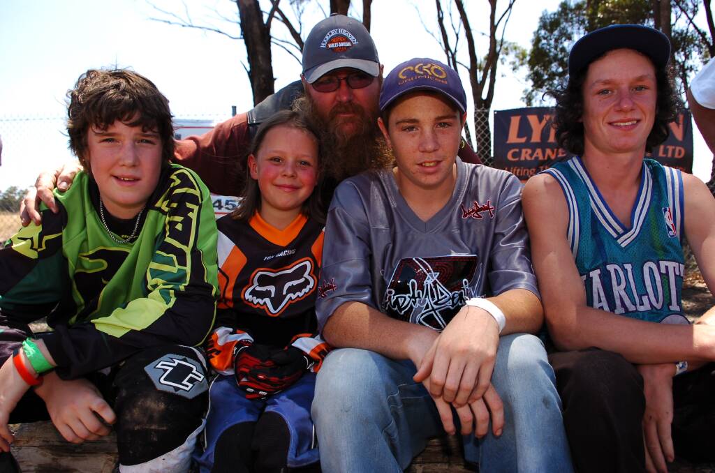 Aaron Humphries, Grace Evans, Wade Worth, James Cole and Bryan Worth at the Heathcote park Harley Drags. pic by Bill Conroy 21/1/06