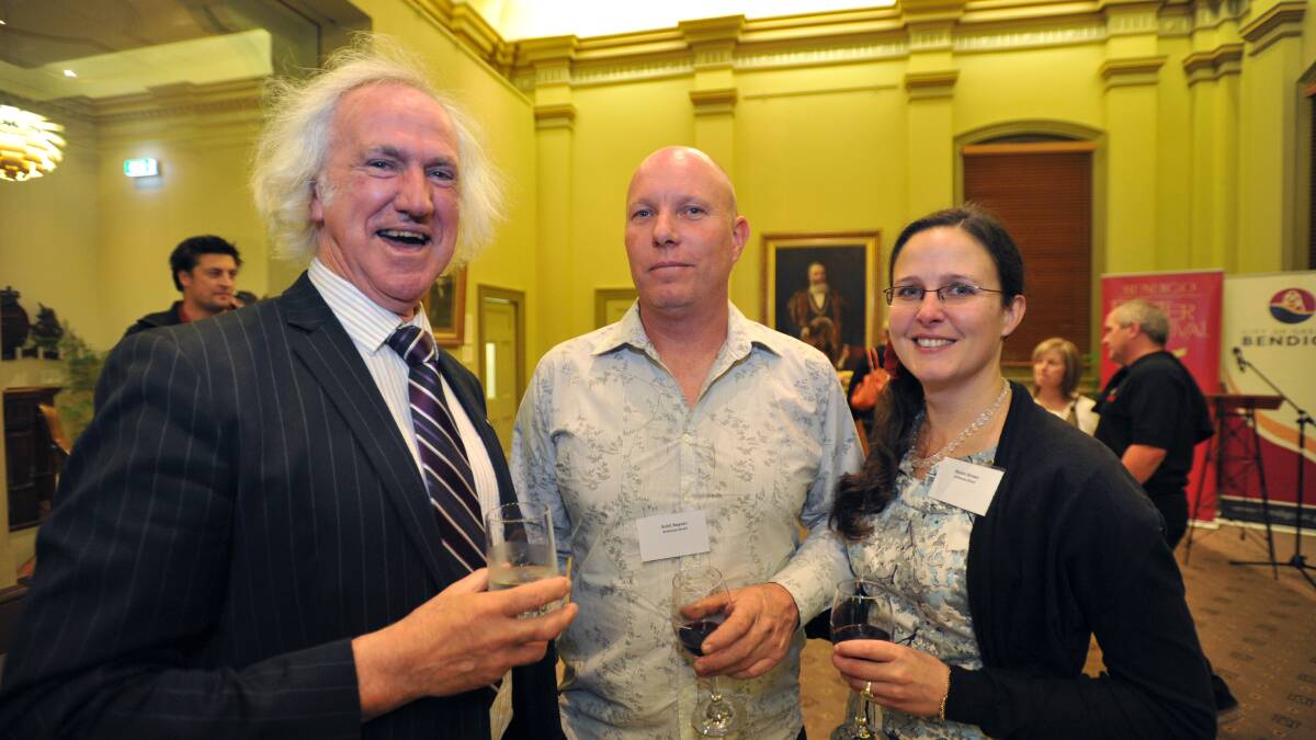 Cr Rod Fyffe with Scott Rayson and Naomi Brown from Arthouse Direct. 
