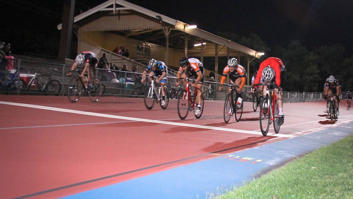 IT'S CLOSE: William Key, in red, wins the Lindsay Harrington Memorial Wheelrace from Sam Johnson, third from left, Mathias Kieran, fourth from left, and Braeden Dean, top left. Picture: Dion Jelbart Photography