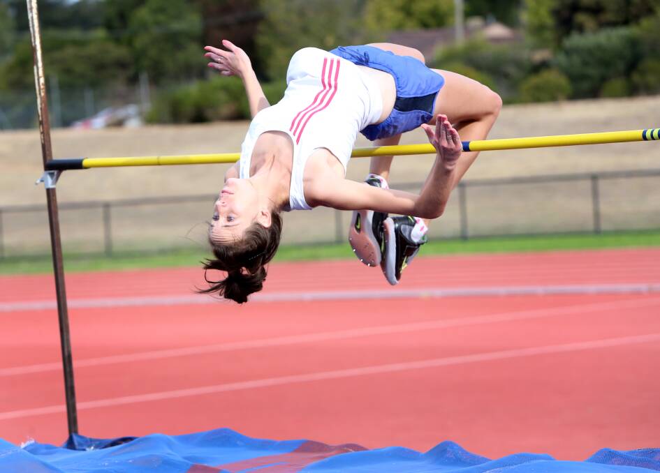 FLYING HIGH: Denise Snyder training at La Trobe University Bendigo athletics complex in Flora Hill. Picture: GLENN DANIELS
