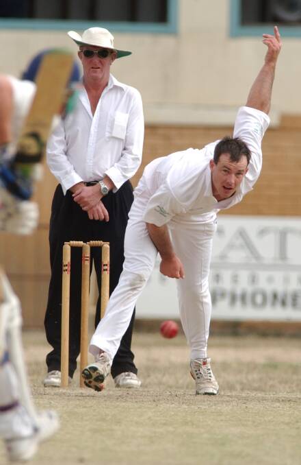 Wimmera Mallee's Brent Barber in action at the 2006 Bendigo Country Cricket Week. 
