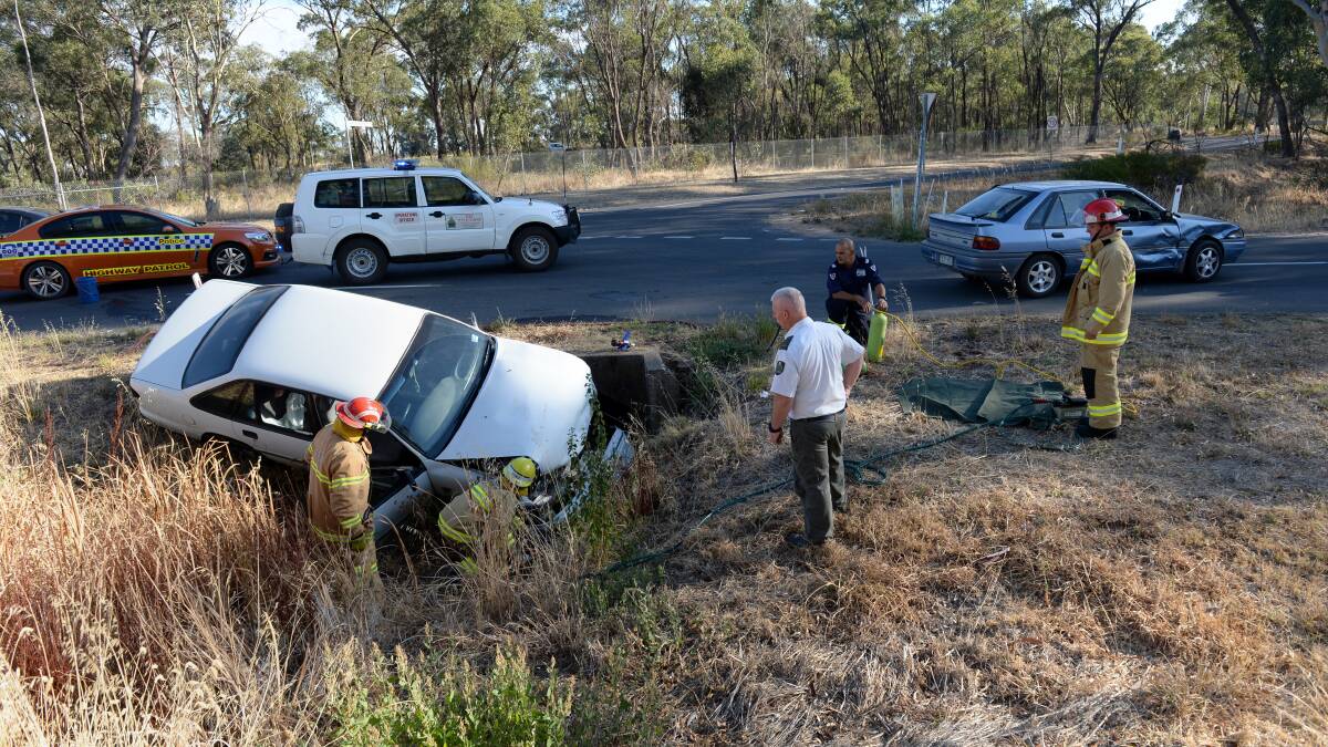 Crash at the intersection of Heinz Street and Racecourse Road, Ascot. Picture: JIM ALDERSEY 