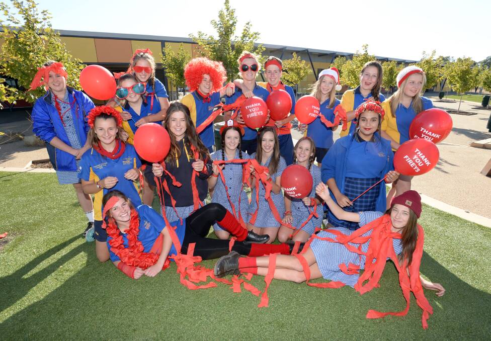 Bendigo South East year 9 students dressed up in red to raise money for NRBD. Picture: JODIE DONNELLAN