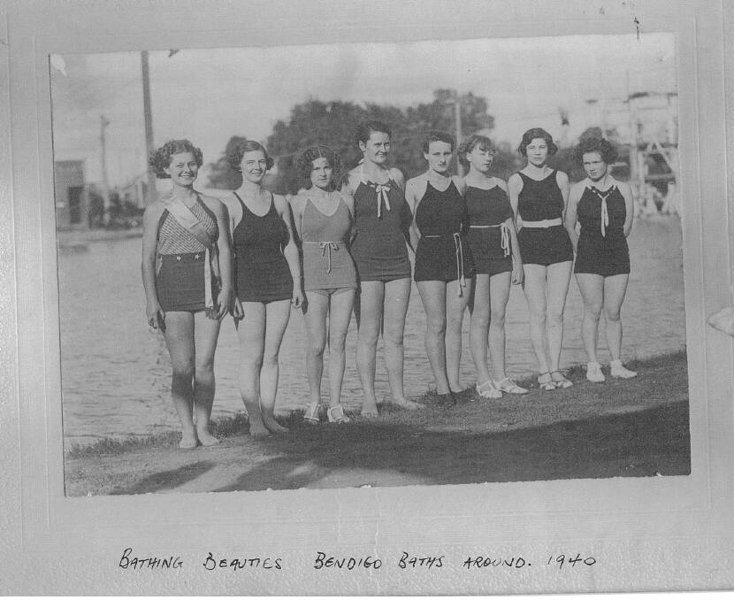 Bendigo Bathing beauties 1940