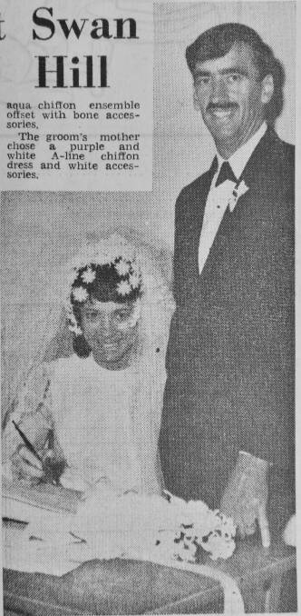 ‘Swan Hill Mr and Mrs Robert Anset the bride was the former Marilyn Mitchell were married at Swan Hill.
