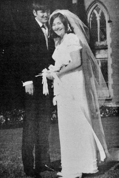 Mr and Mrs Kelvin John Kinross following their wedding at St Paul’s Church of England Bendigo, she is the former Margaret Allen of Churchill Ave.