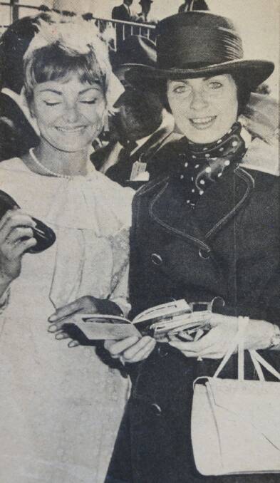 1969 Bendigo Cup racegoers ~ Mrs Robin Collins and Mrs Helen Sullivan travelled from Melbourne for the big day.