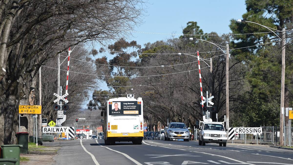 Take care: The Napier Street railway crossing in Bendigo is one of the worst hotspots for near misses on the Bendigo-Swan Hill line. Picture: JODIE DONNELLAN 
