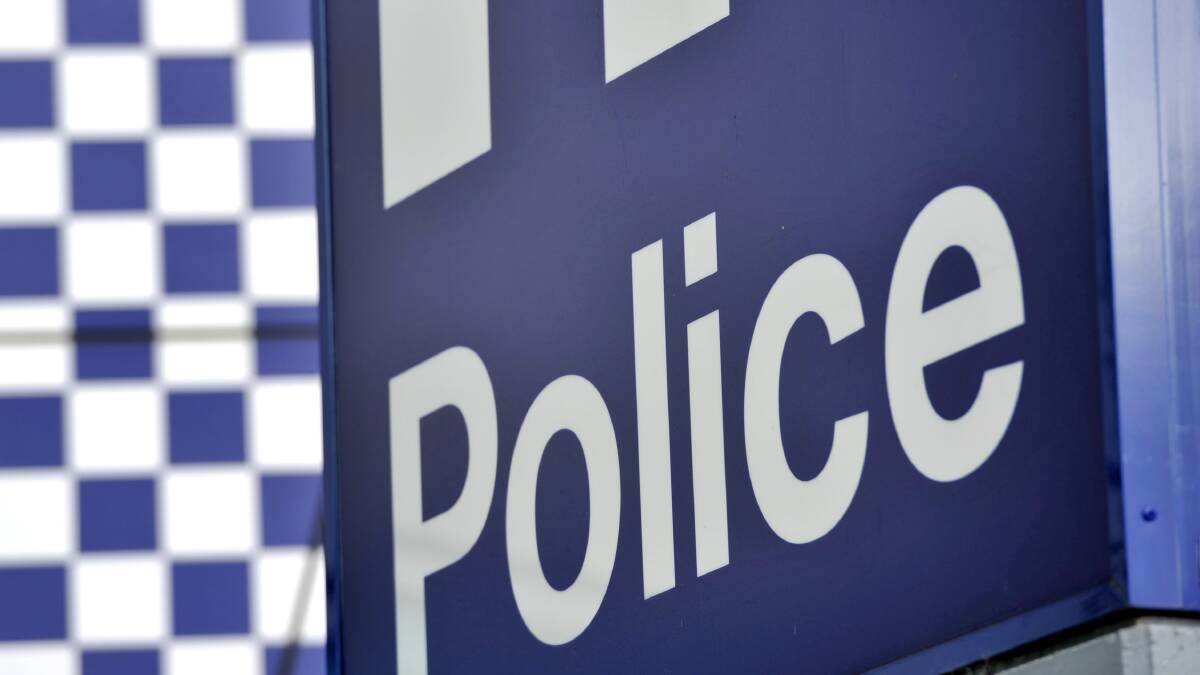 Witnesses sought after collision in Long Gully