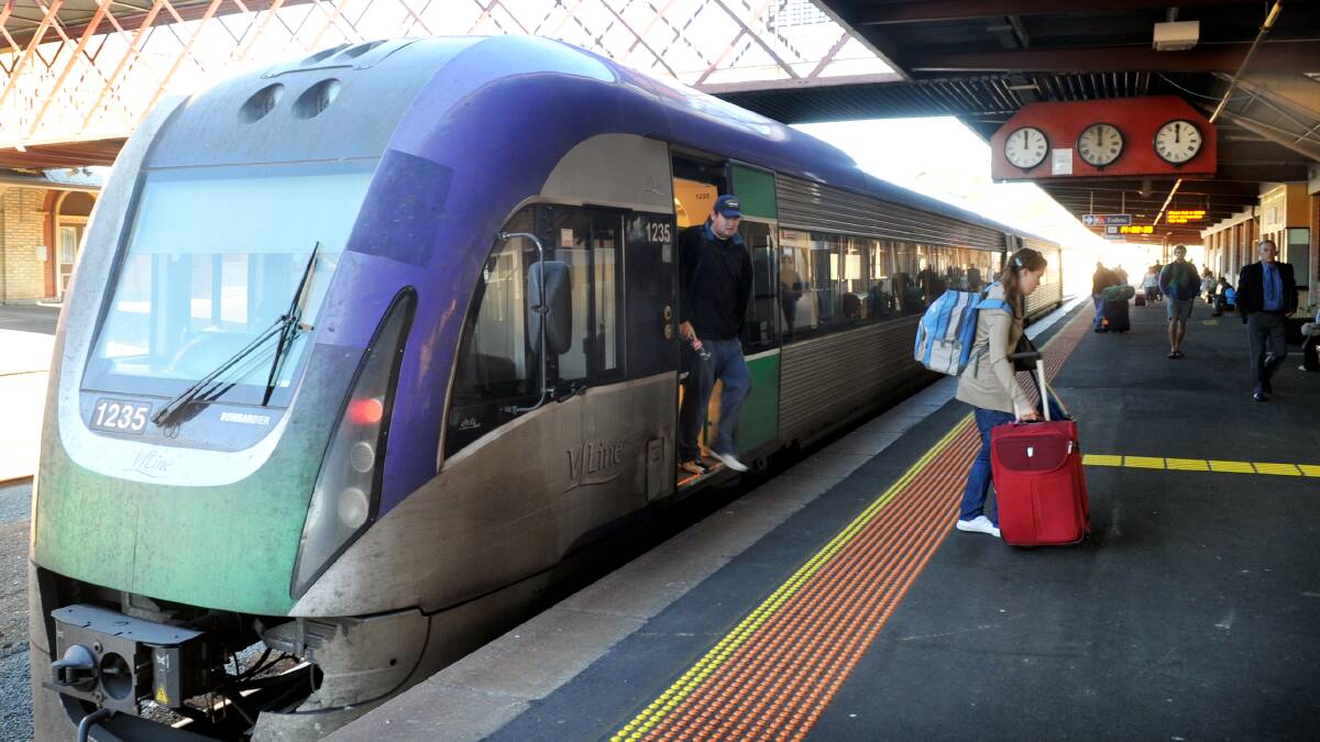 Transport: A train from Melbourne arrives at Bendigo train station. Picture: ALEX ELLINGHAUSEN 