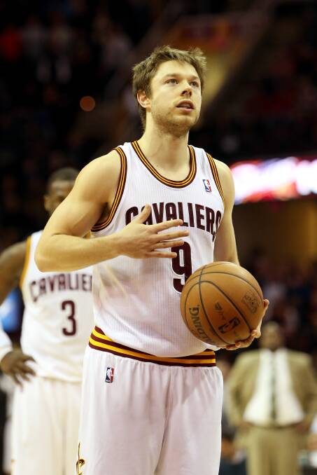 CRUNCH TIME: Matthew Dellavedova at the free throw line against the Atlanta Hawks. Picture: GETTY IMAGES