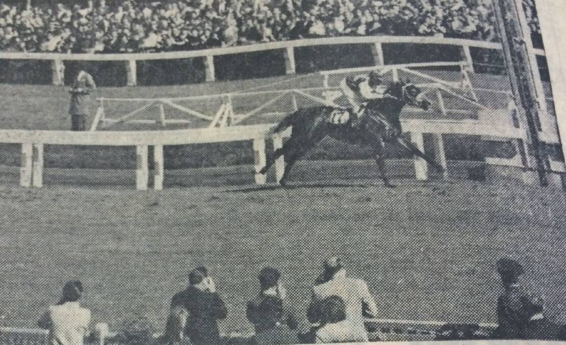 Bunratty Castle wins the 1968 Caulfield Cup.