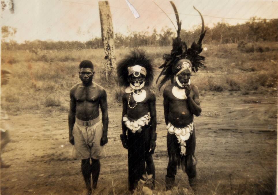 The Herb Dixon collection - Native chiefs at Port Moresby, 1942-43.