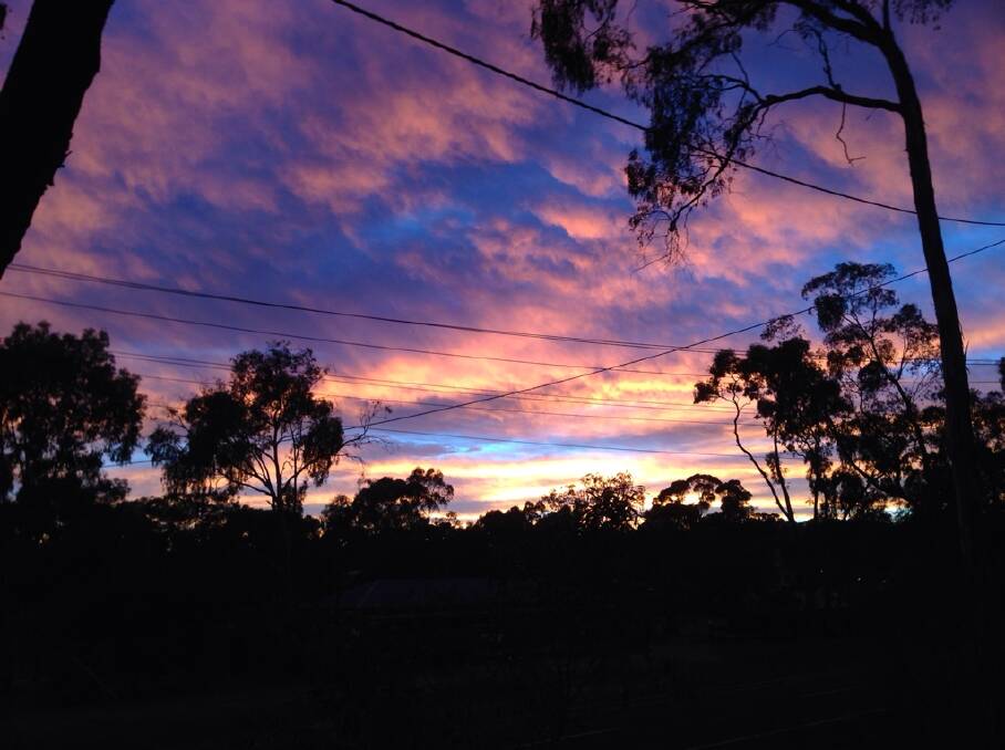 A Maiden Gully sunrise. Picture: KATHY MAHER