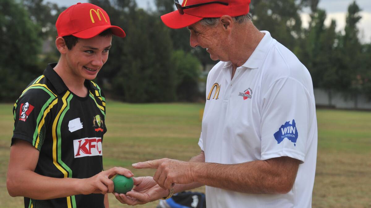 Todd Doran gets some tips from Coach and Former Australian Test Captain Graham Yallop. Picture: BRENDAN McCARTHY