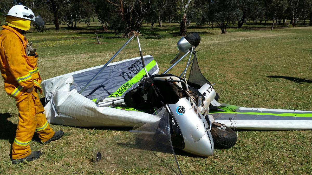 A gyrocopter crash landed at the Burra Golf Course in South Australia's Mid North. PHOTO: Supplied.
