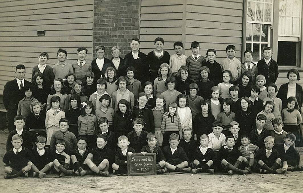 1933 Specimen Hill State School.