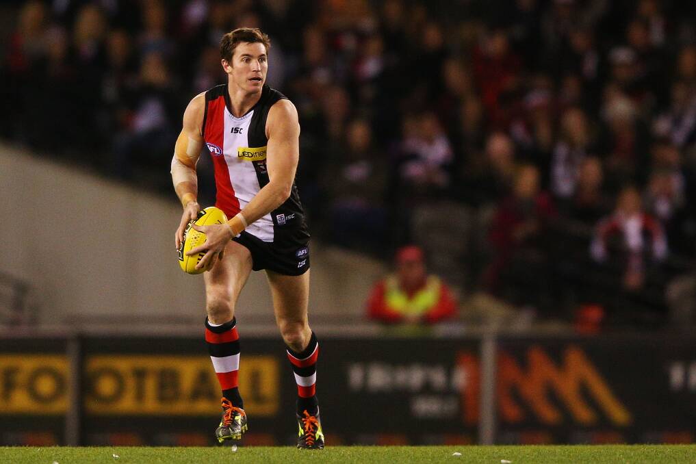 BENDIGO-BOUND?: Lenny Hayes could be the third former St Kilda star to join Strathfieldsaye. Picture: GETTY IMAGES