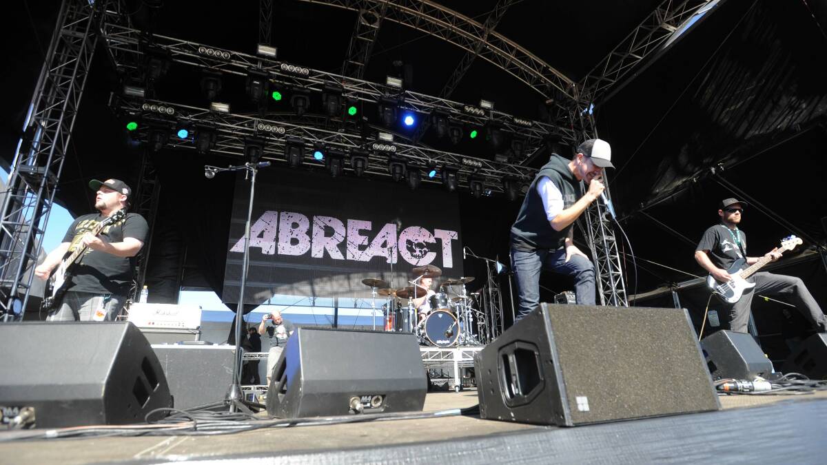 ROCKERS: Abreact play at Groovin the Moo Bendigo in 2013. Picture: JODIE WIEGARD 