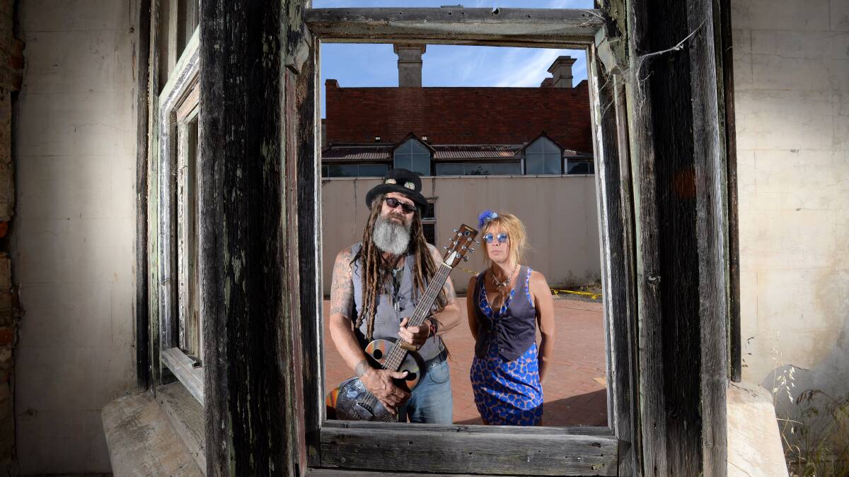 DUO: Stringybark McDowell and Molly CoddleCream are playing the Bendigo Blues and Roots festival. Pictures: JIM ALDERSEY
