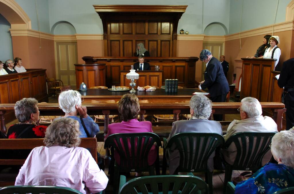 Inglewood Historical Society Trial Re enactment. Scene during performance.
Pic Brendan McCarthy 031105