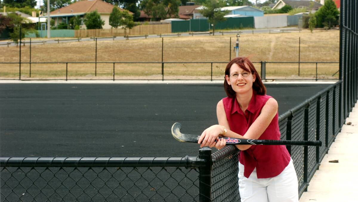 Suzanne Hartney looks over the new hockey courts at the Ashley St complex.
pic by Andrew Perryman on Tue 10th Jan 2005.