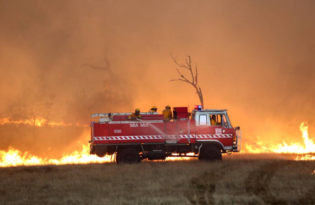BLAZE: Fire near Kyneton on January 7. Picture: GLENN DANIELS