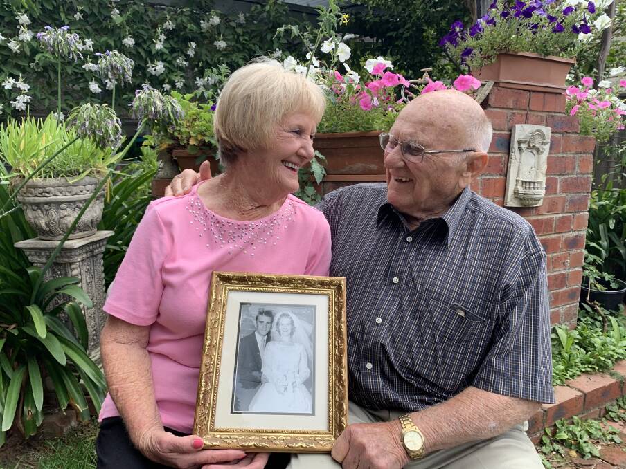 REMEMBER: Golden Square residents Noelene and Ken Jackson are celebrating their 60th wedding anniversary on Thursday. Picture: TARA COSOLETO