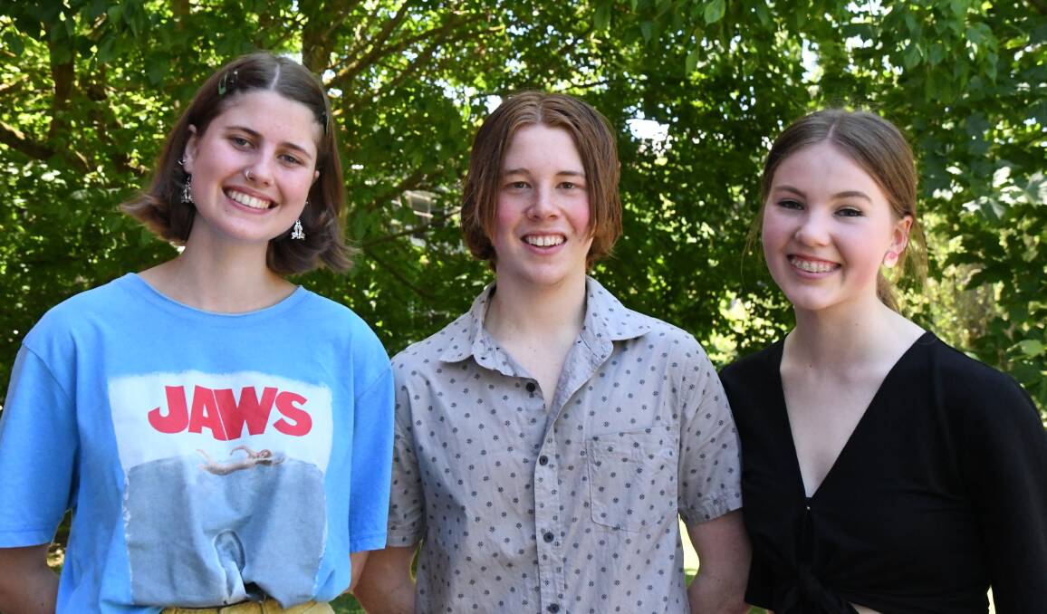 Bendigo Senior Secondary College high achievers Tilly Munro-Lawrence, Isaac Alderton, and Caitlin Jackson. Picture: TARA COSOLETO