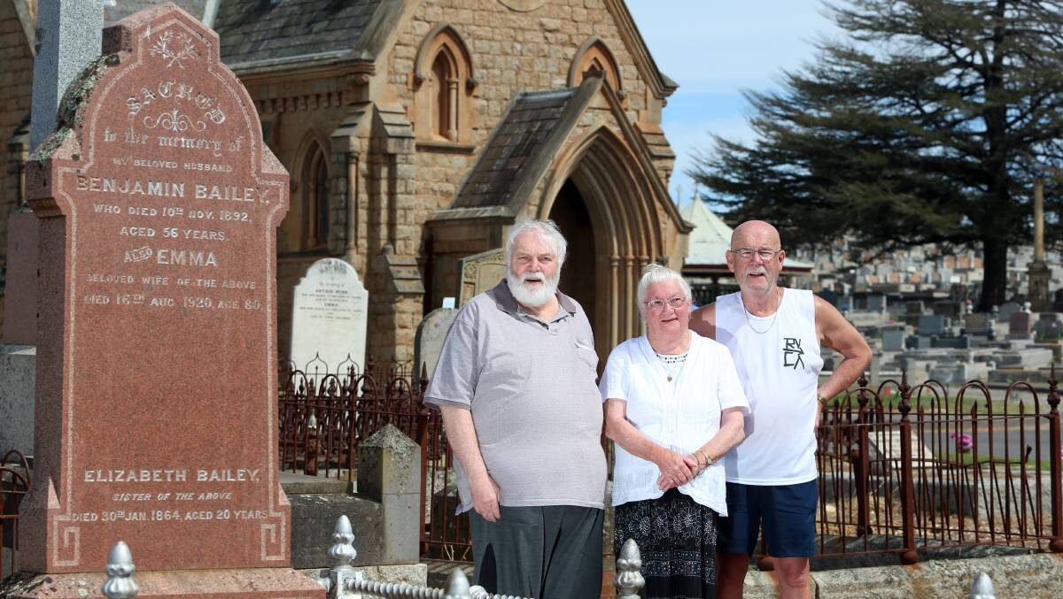 YEARS SERVICE: Volunteers Ian Belmont, Greta Balsillie and Larry Wust outside the Mortuary Chapel at the Quarry Hill Cemetery. Picture: GLENN DANIELS.