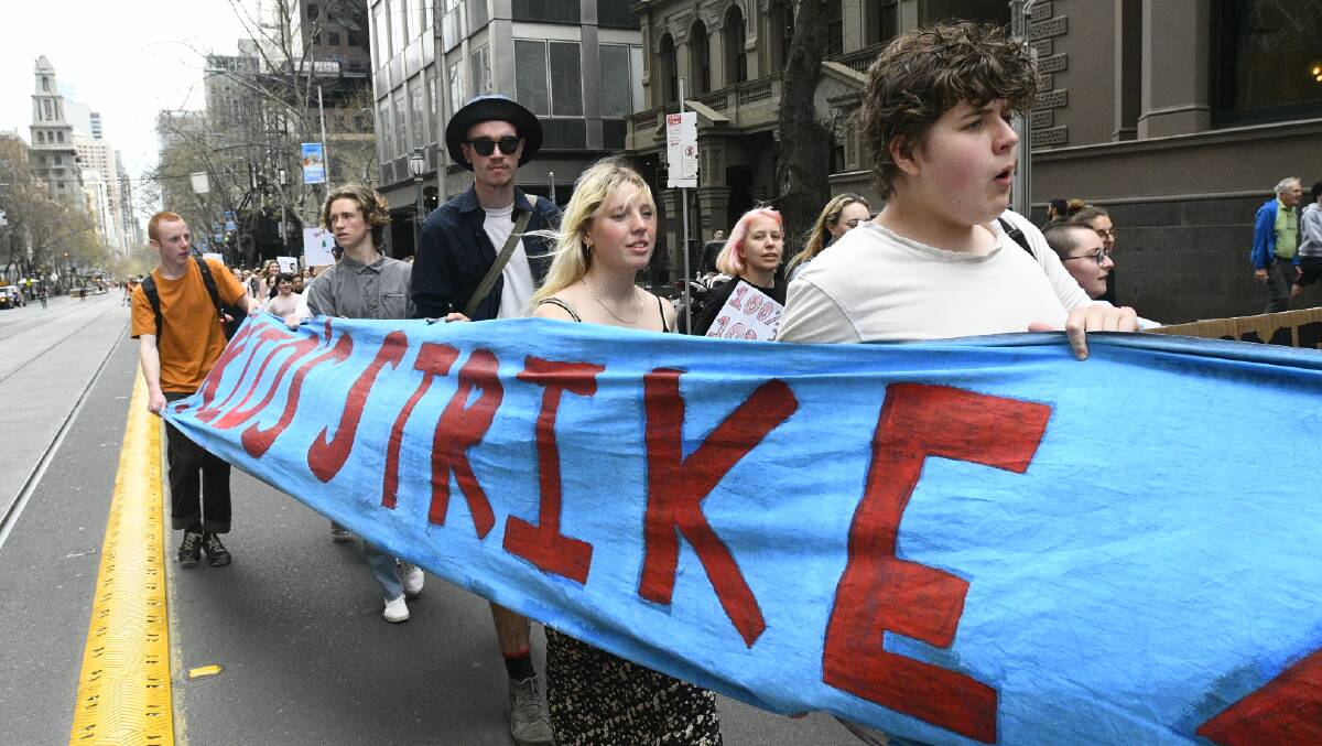 Students strike for climate action in Melbourne. Picture: NONI HYETT