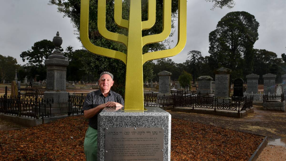 Howard Nathan at the monument honouring Bendigo's Jewish community. Picture: NONI HYETT
